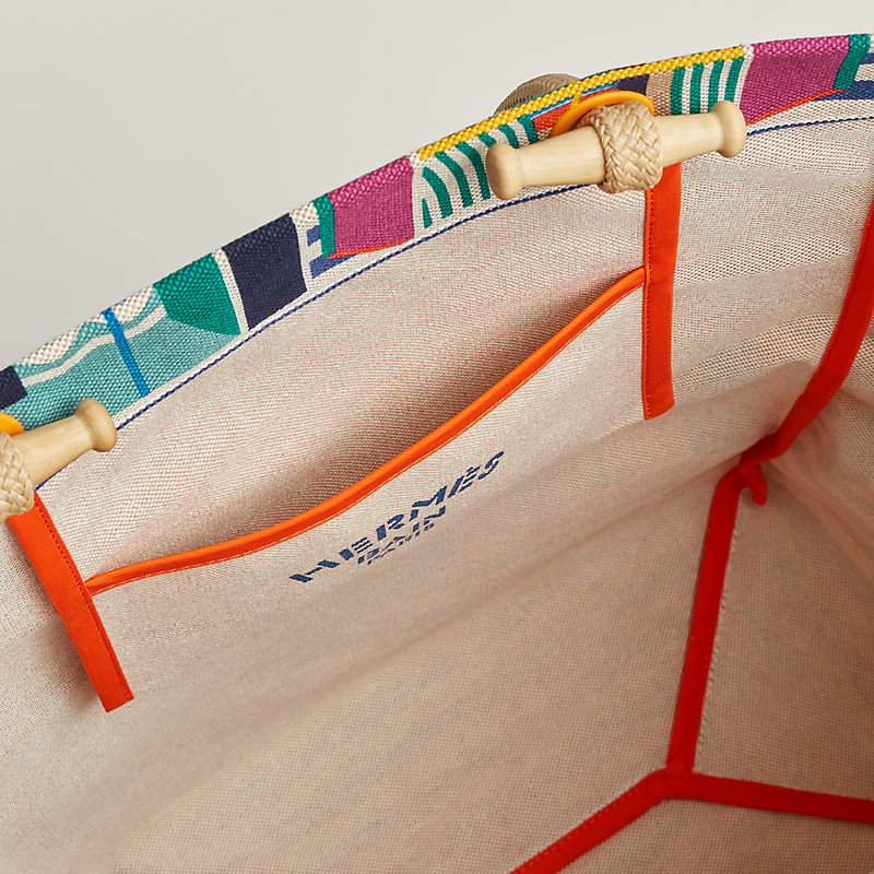 HERMES ビーチバッグ From my Window beach bag 直営ラッピング org.jpg